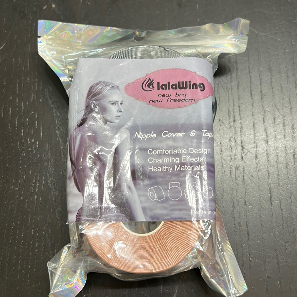 Breast lift and nipple cover tape